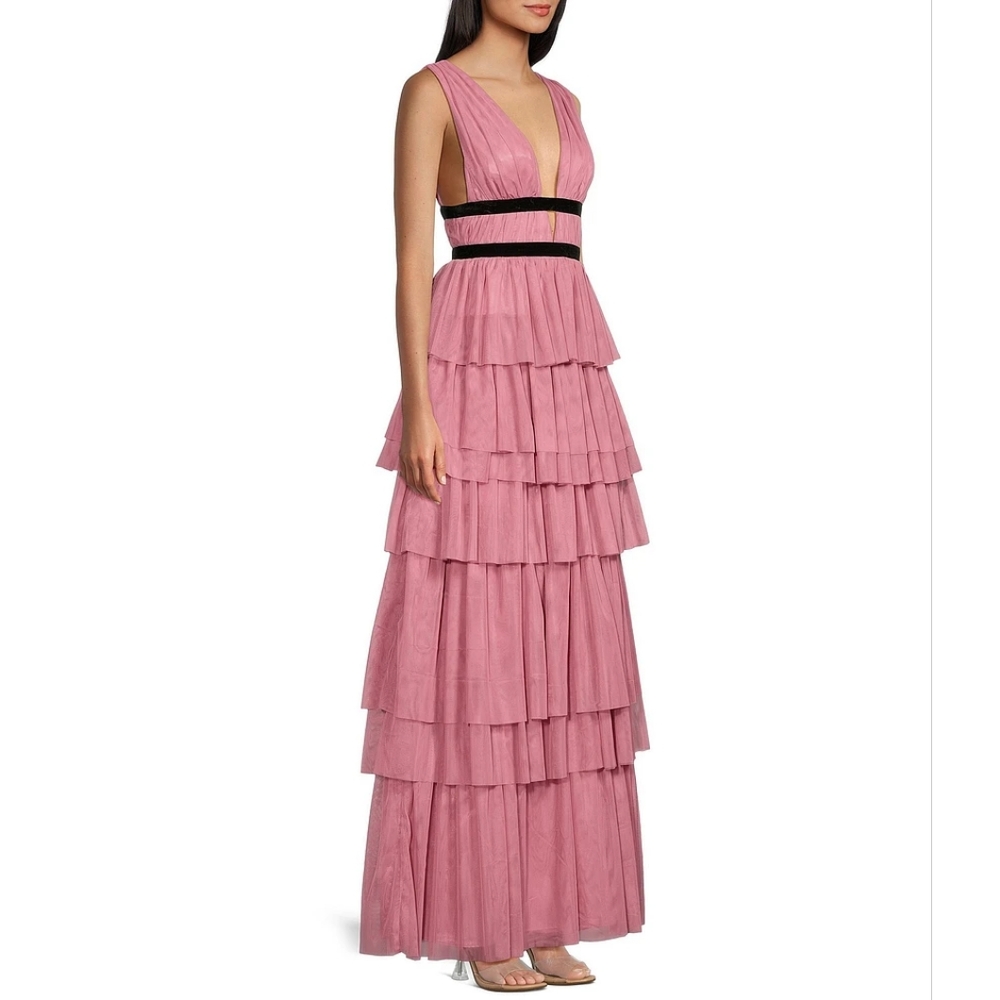 NWT Deep Moon V-Neck Tiered Tulle Ballgown Size 13 Rose and Black - Picture 2 of 9
